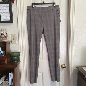 Soho • Women’s Plaid Skinny Pants • Size 14
